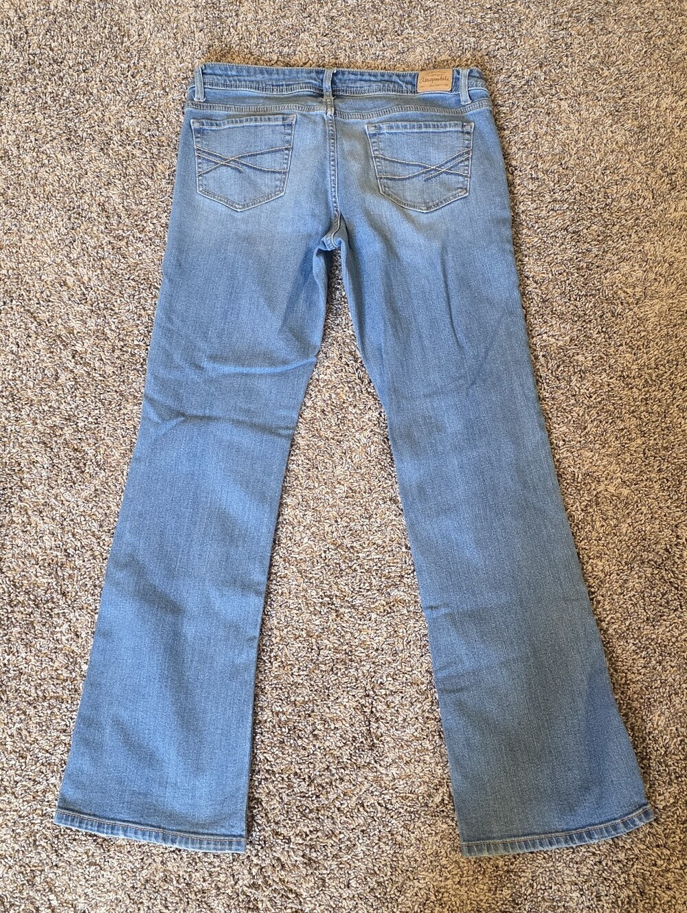 Aeropostale Women's Light Wash Chelsea Boot Cut Jeans Sz 10R - Picture 4 of 5
